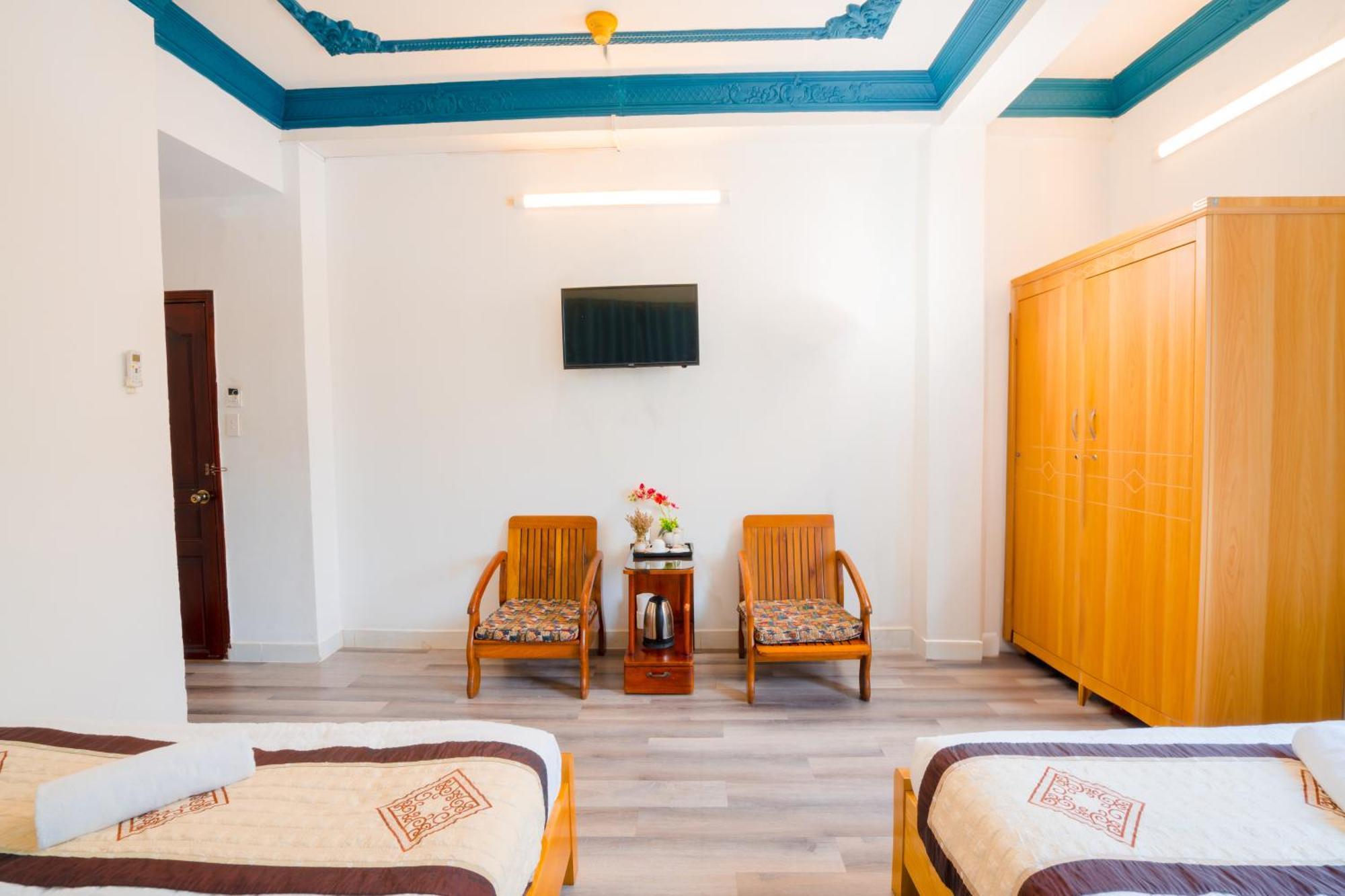 Adenia Hotel Ho Chi Minh City Exterior photo