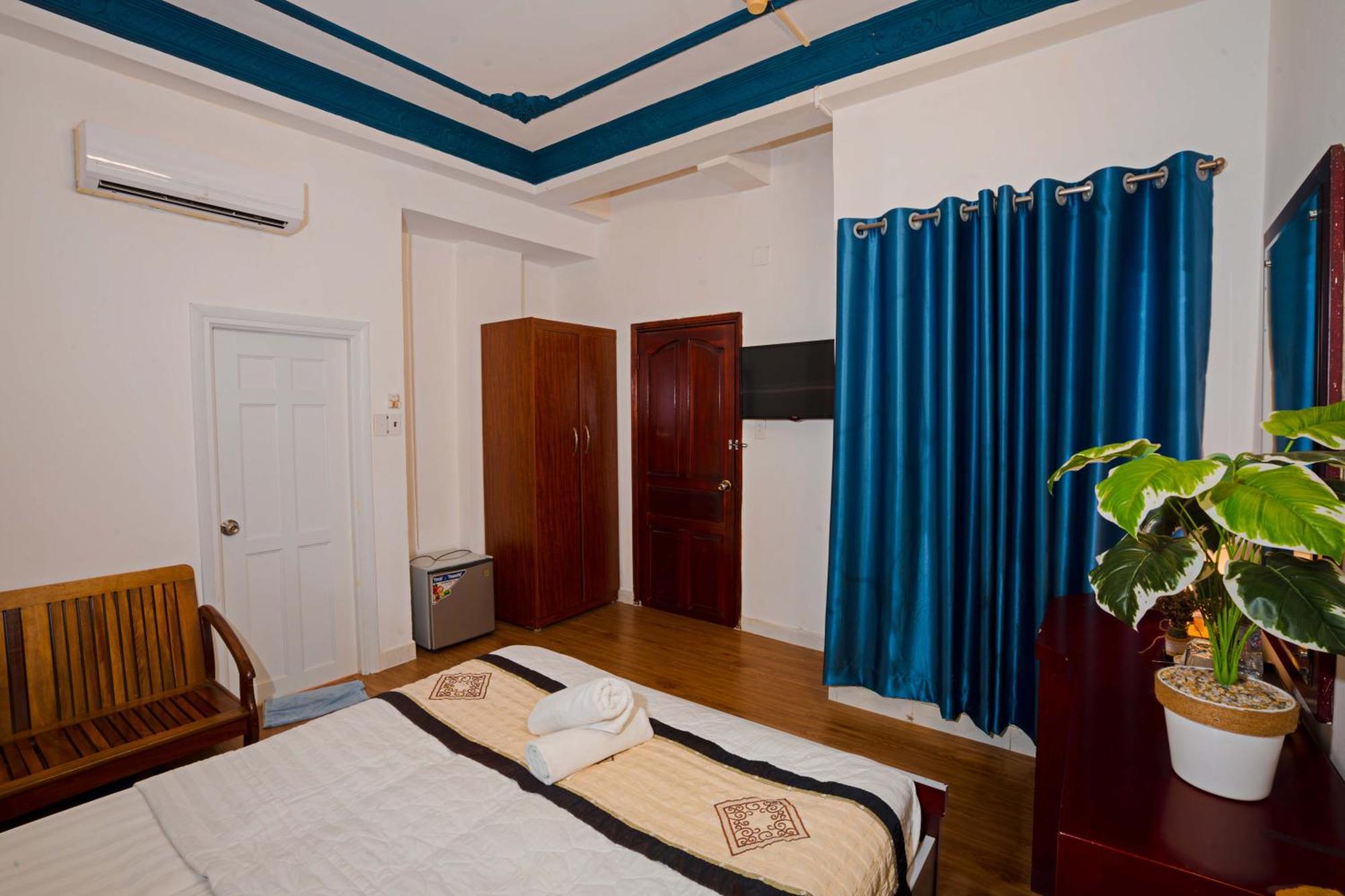 Adenia Hotel Ho Chi Minh City Exterior photo