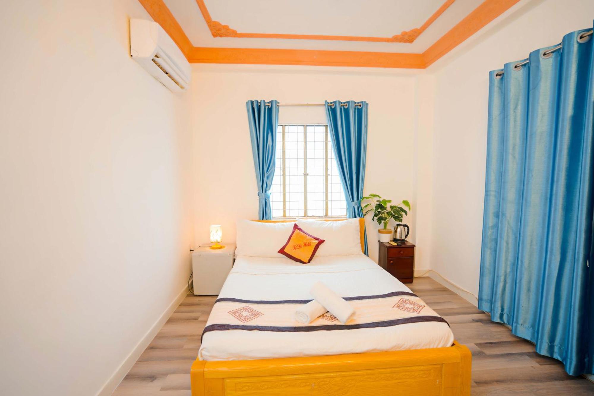 Adenia Hotel Ho Chi Minh City Exterior photo