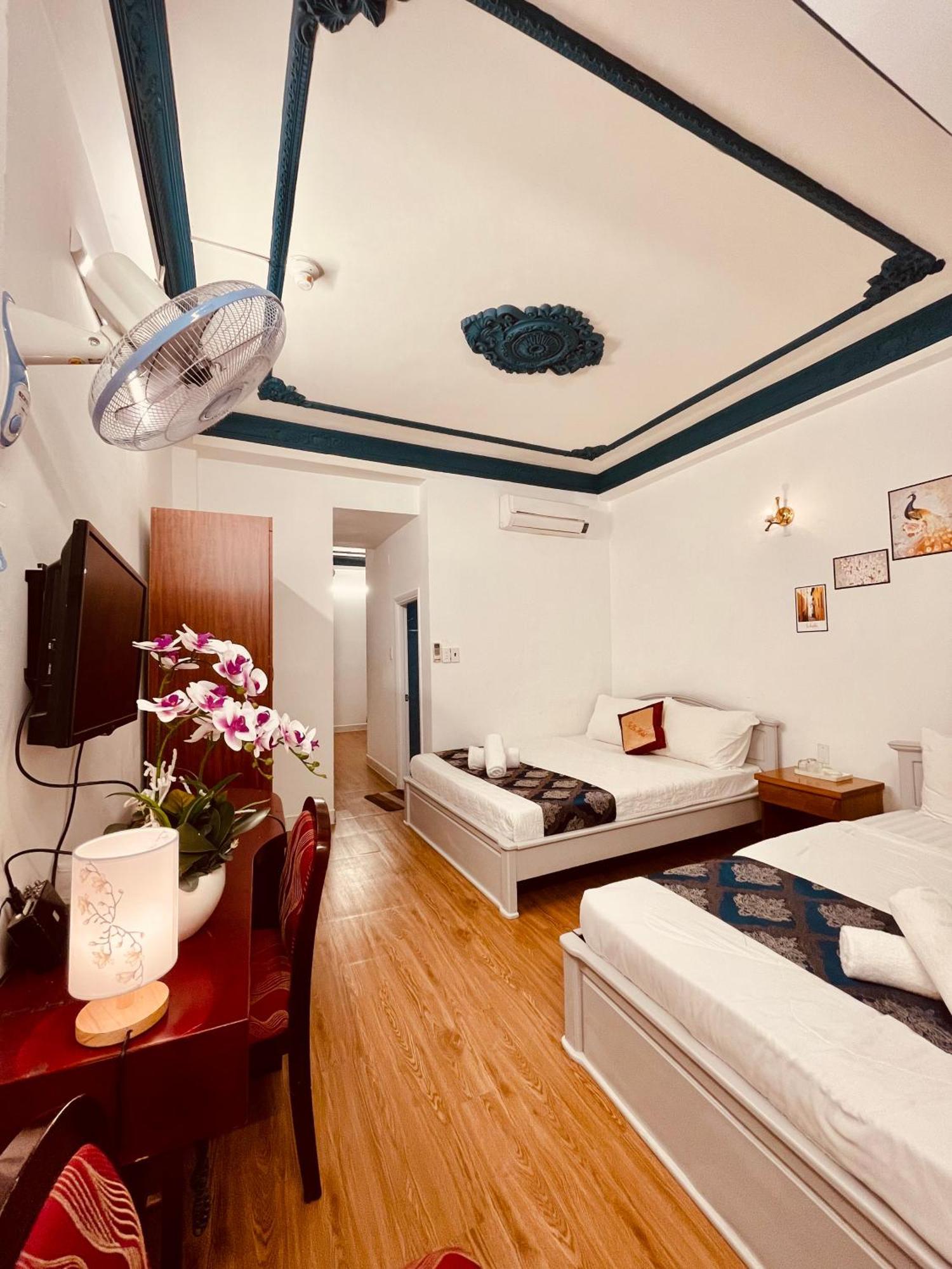 Adenia Hotel Ho Chi Minh City Room photo